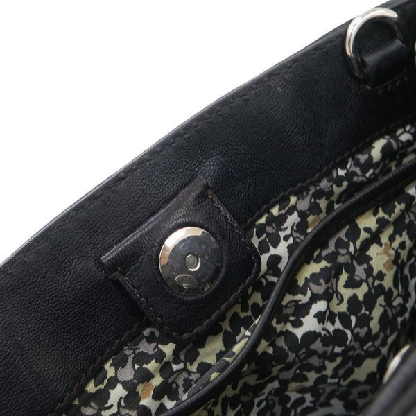 celine pouch / clutch functional details