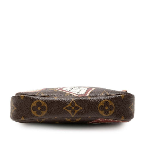louis vuitton m95804 pouch / clutch rear view