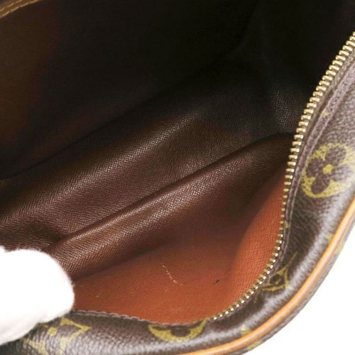 louis vuitton m51221 shoulder bag front view