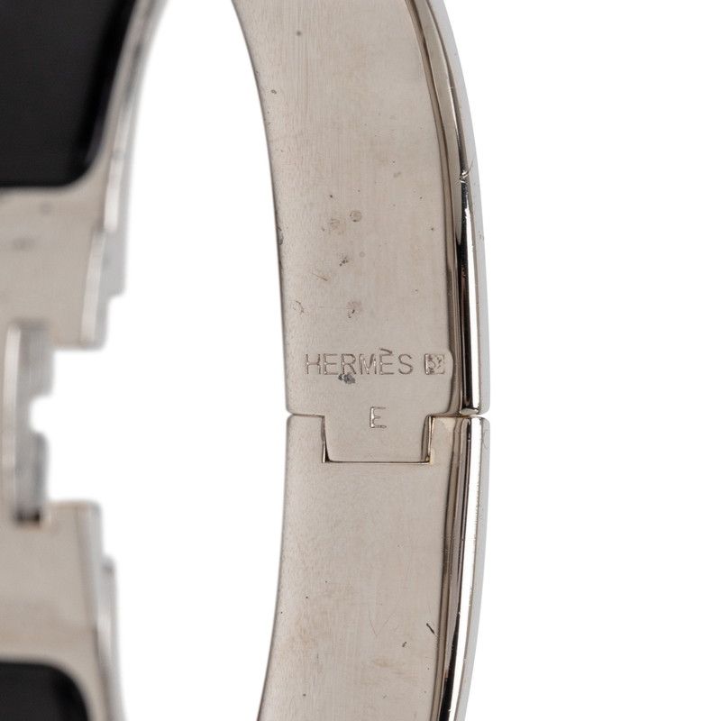hermes bracelet accessories included