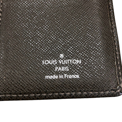louis vuitton m32578 wallet markings and labels