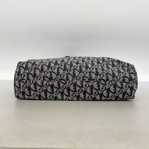 christian dior shoulder bag rear view