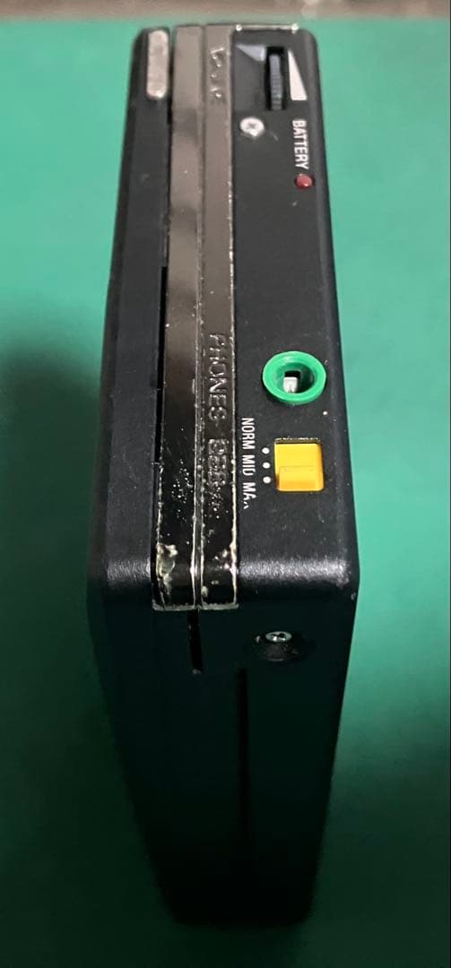 sony wm-170 cassette player accessories included