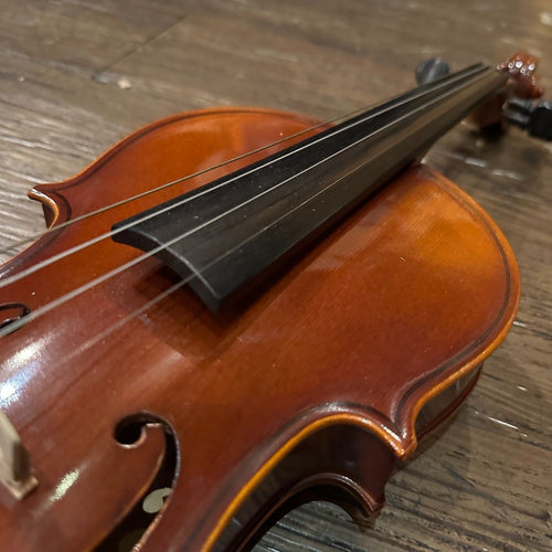 suzuki no.240 string instrument rear view
