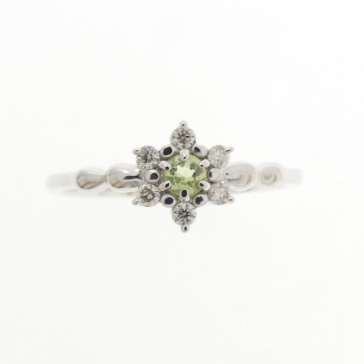 10K White Gold Ring