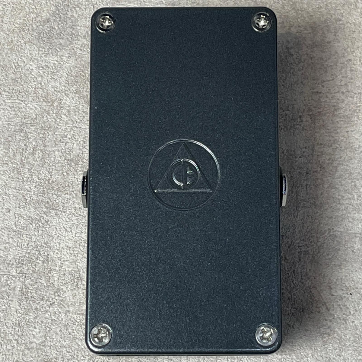 guitar effector interior details