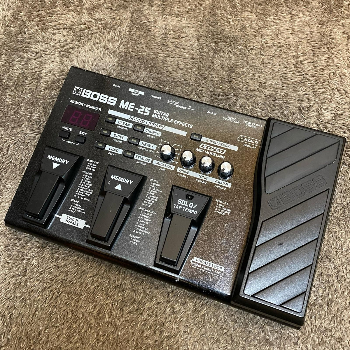Boss ME-25 Effects Pedal