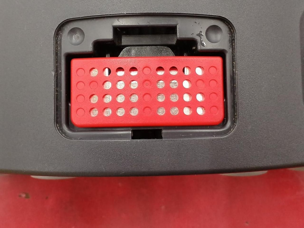 nintendo nus-001 video game console rear view
