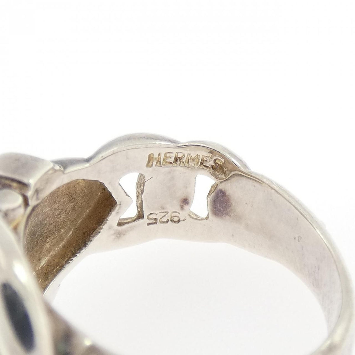 hermes ring side view