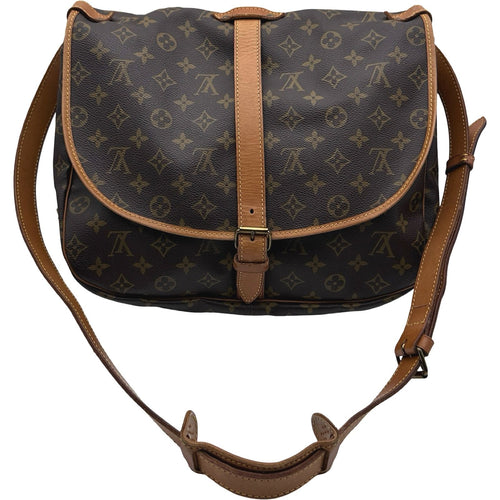 louis vuitton m42254 shoulder bag front view