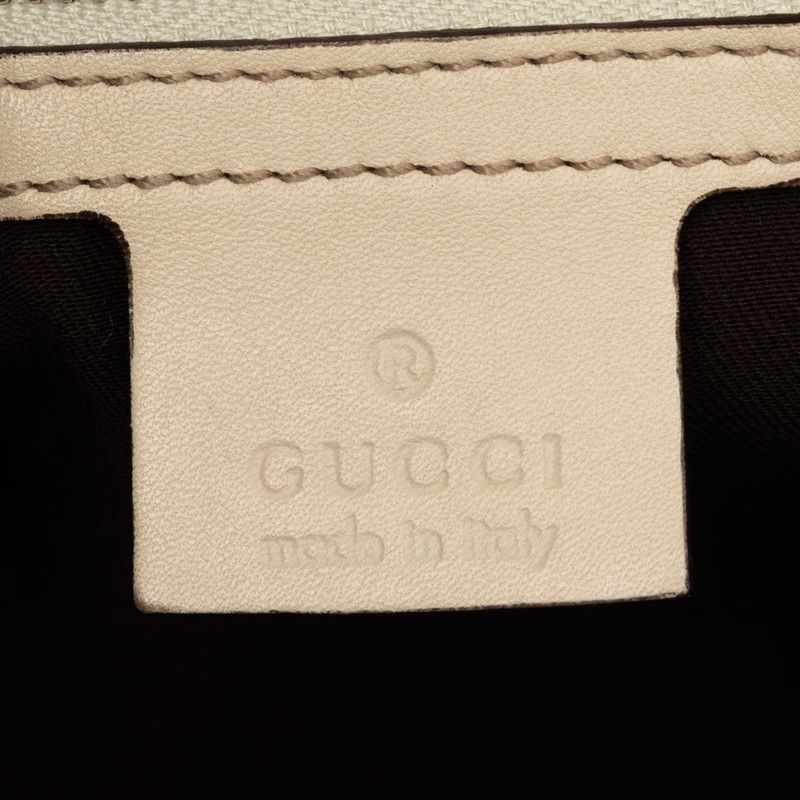 gucci beige tote bag accessories included