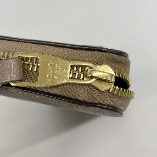 louis vuitton m69034 wallet functional details