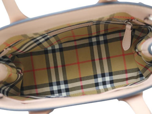 burberry pink shoulder bag interior details