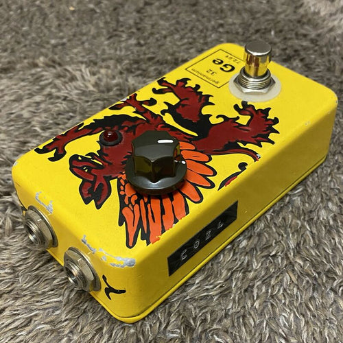 guitar effector front view