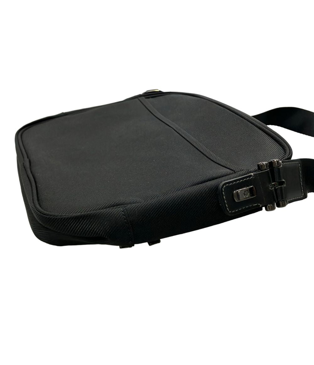 samsonite shoulder bag markings and labels