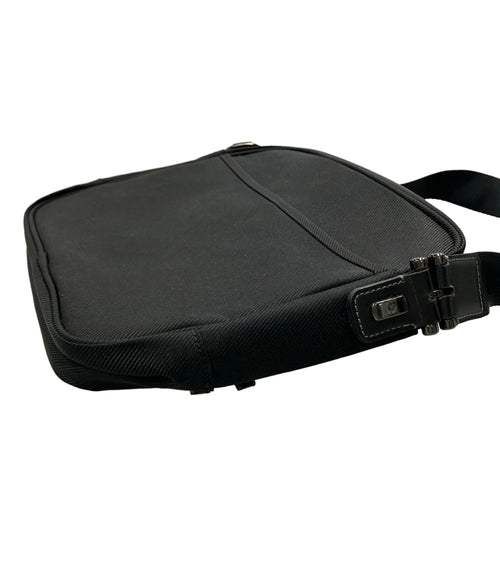 samsonite shoulder bag markings and labels