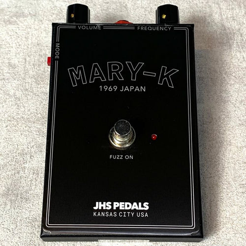 guitar effector front view