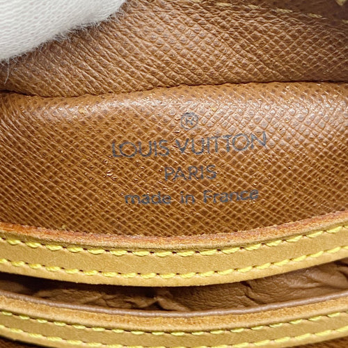 louis vuitton m51221 shoulder bag accessories included