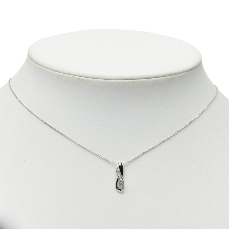 vendome necklace interior details