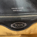 shoulder bag functional details