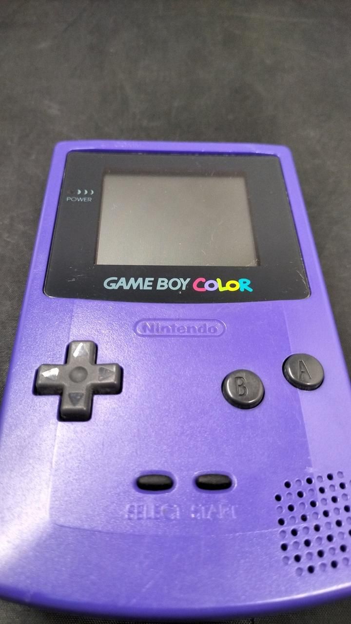 nintendo cgb-001 handheld console front view