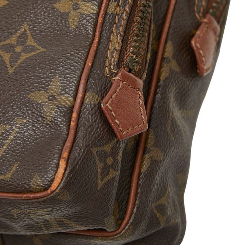louis vuitton m45238 shoulder bag functional details