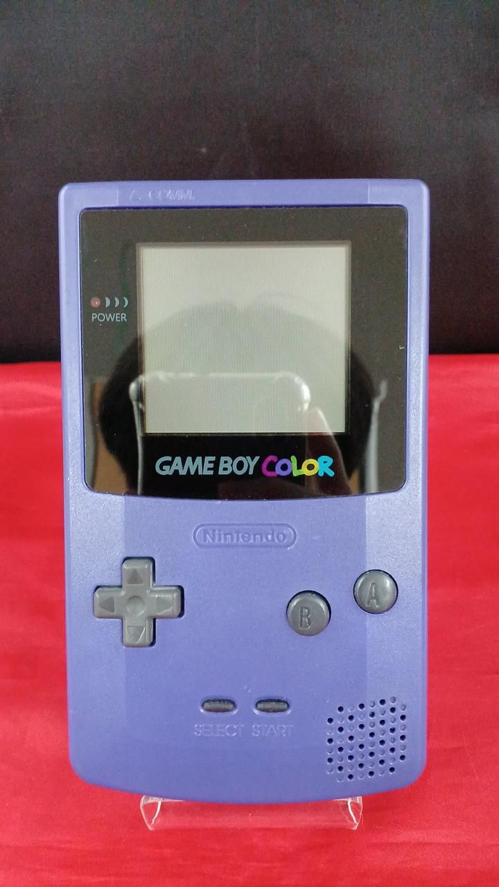 nintendo cgb-001 handheld console front view