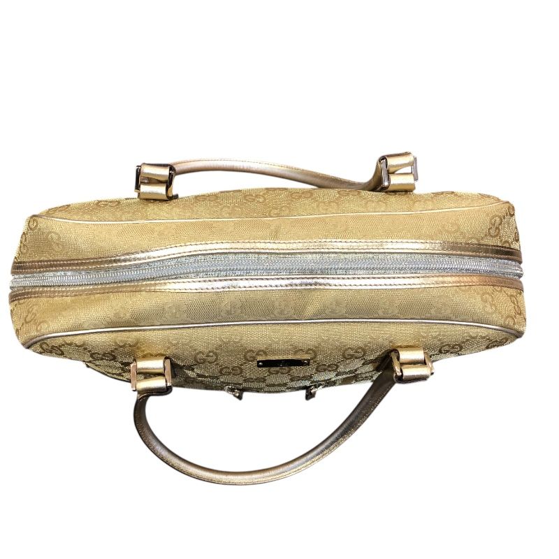 gucci travel bag accessories included