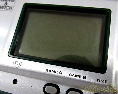 nintendo ip-05 handheld electronic game front view