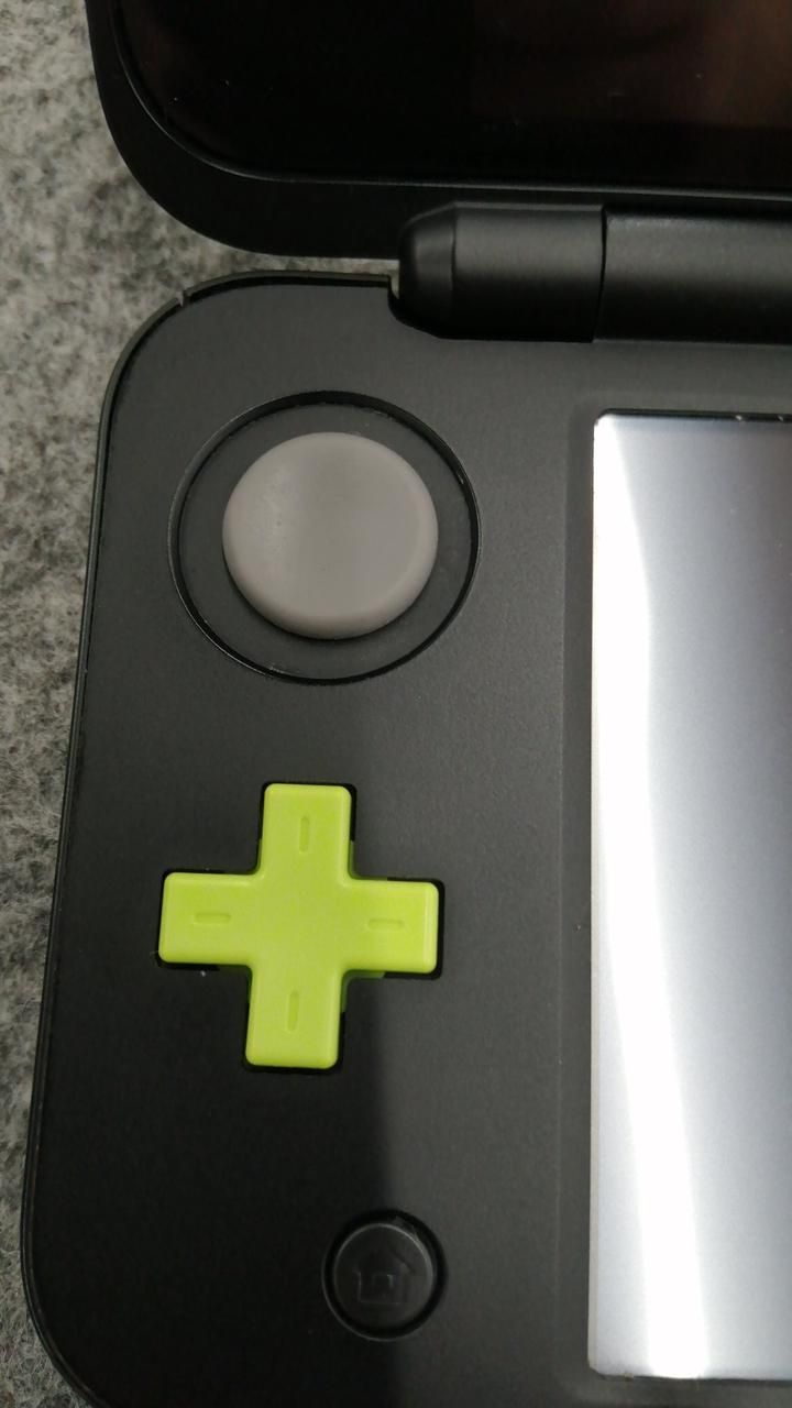 Nintendo JAN-001 Handheld Console