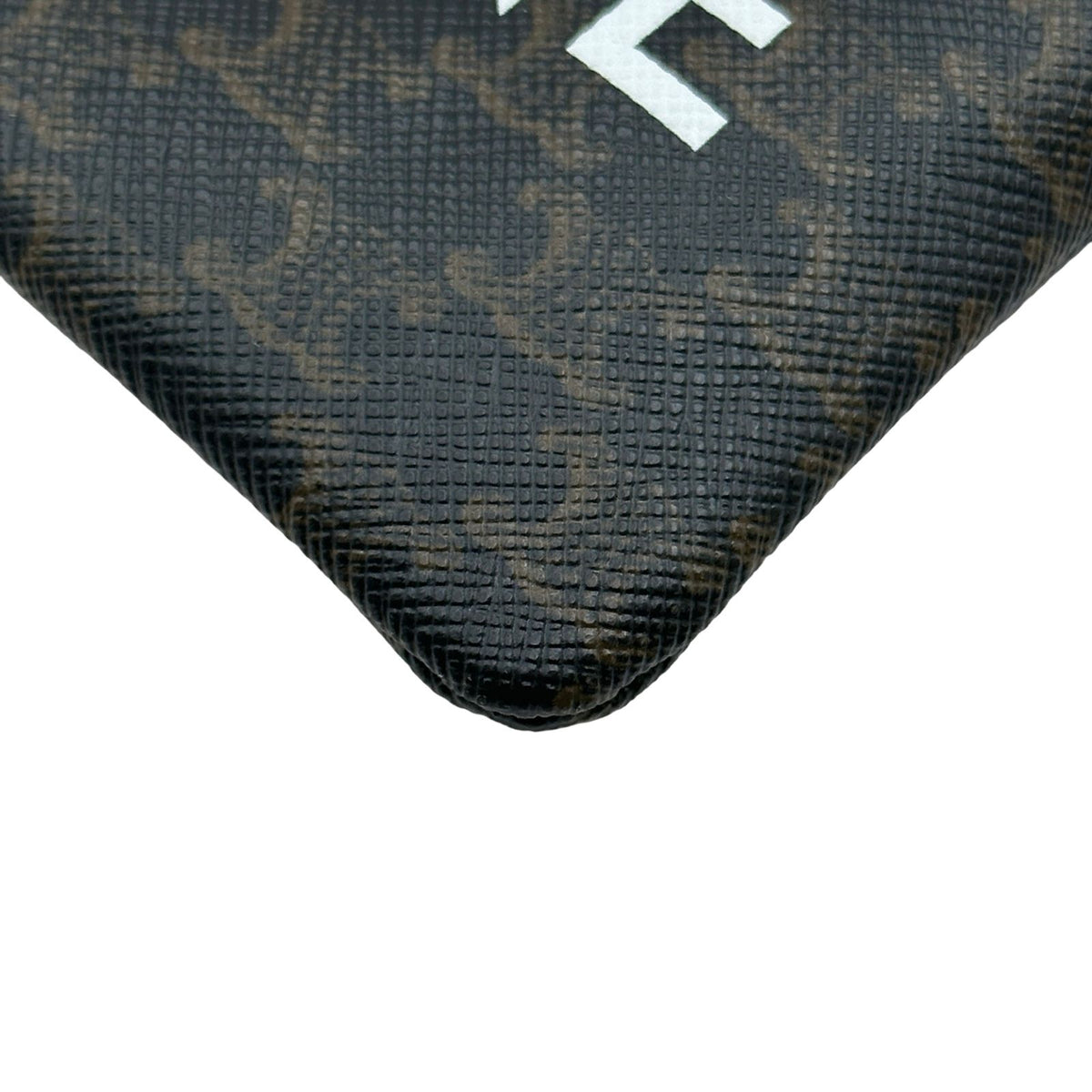 celine 10c662ca2 pouch / clutch interior details