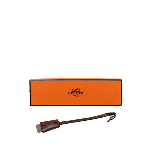 hermes keychain side view
