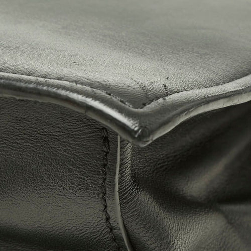 pouch / clutch side view