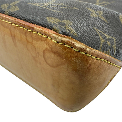 louis vuitton m51240 shoulder bag interior details