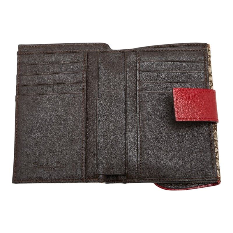 dior beige wallet interior details