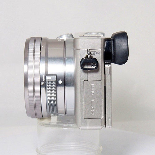 sony ilce-6000l lens front view