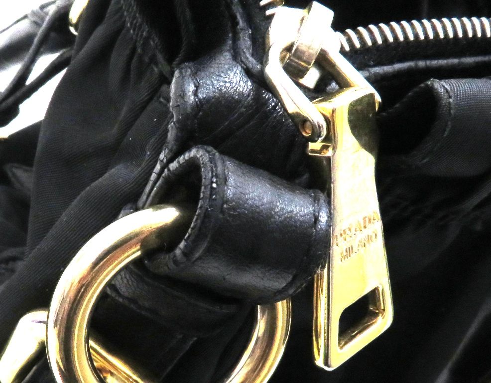 prada handbag interior details