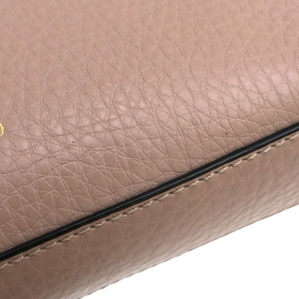 valentino garavani shoulder bag interior details