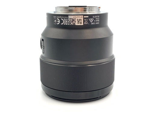 sony sel85f18 lens front view