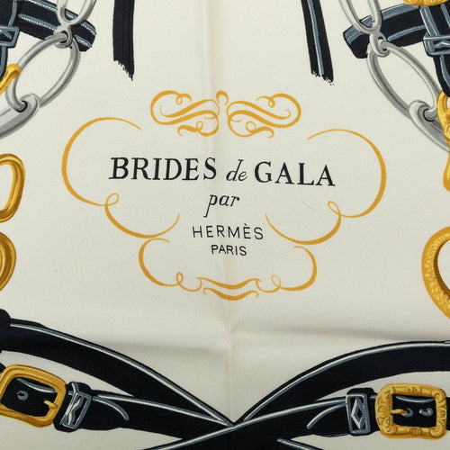 hermes scarf rear view