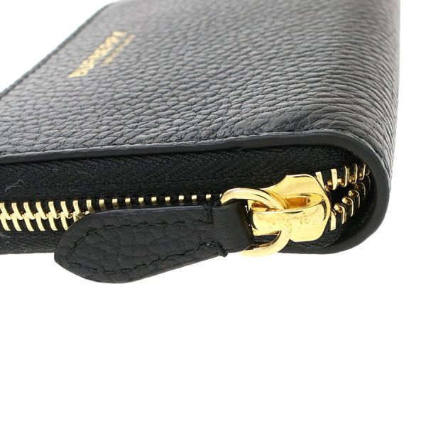 burberry wallet condition details