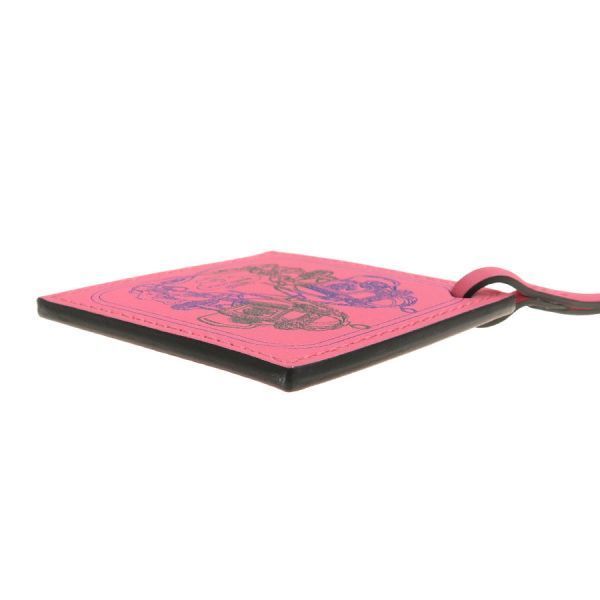 hermes keychain rear view