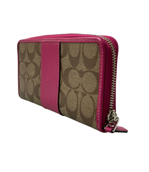 coach f54630 pink wallet rear view