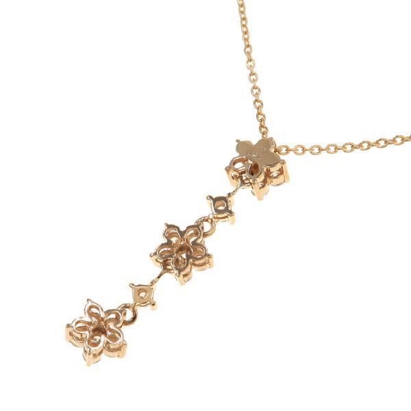 necklace rear view