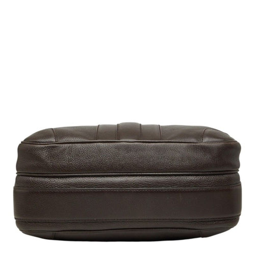 gucci shoulder bag rear view
