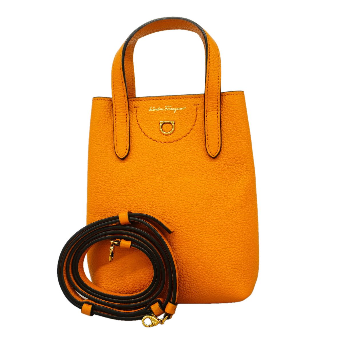 Salvatore Ferragamo Handbag – Orange