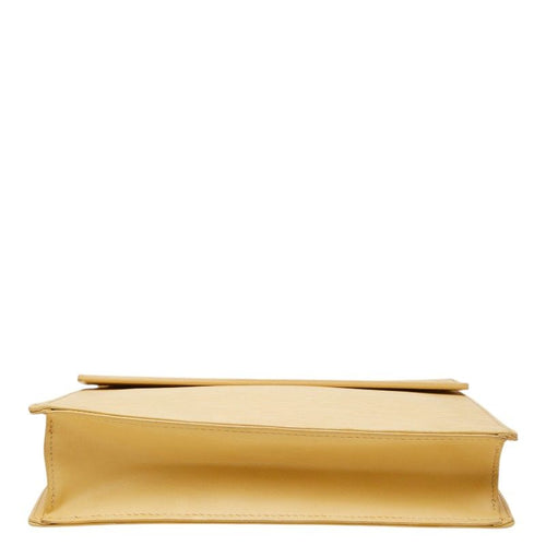 louis vuitton m5247a shoulder bag rear view