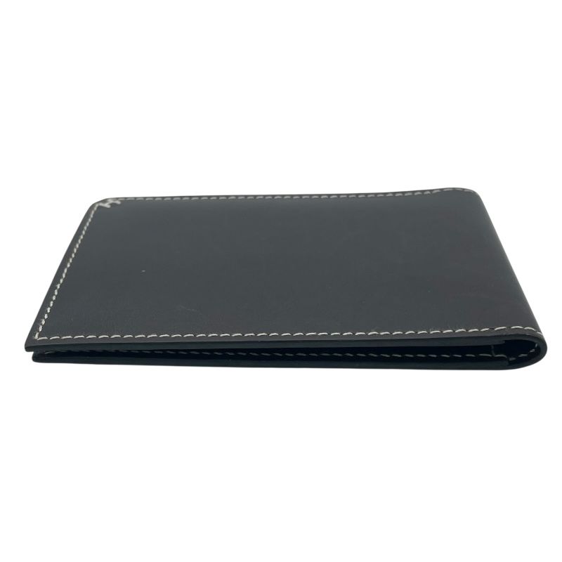 hermes card holder side view