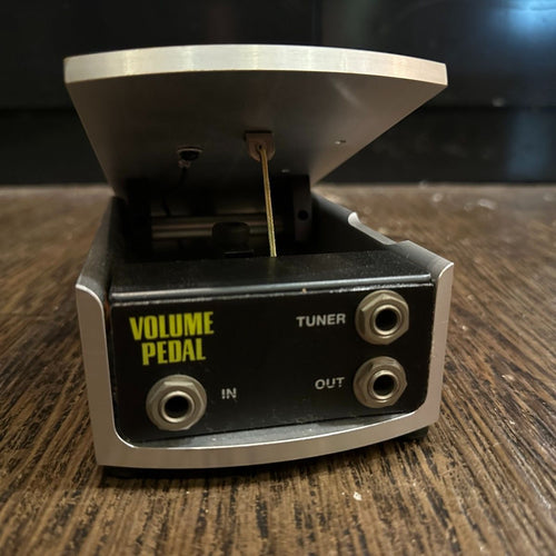 ernie ball 6166-250k guitar effector side view