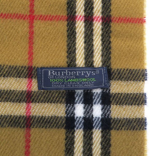 burberry scarf interior details